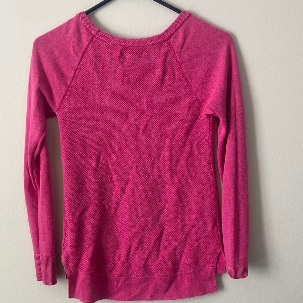 American Eagle Outfitters Vibrant Pink Knit Sweater - Picture 3 of 3